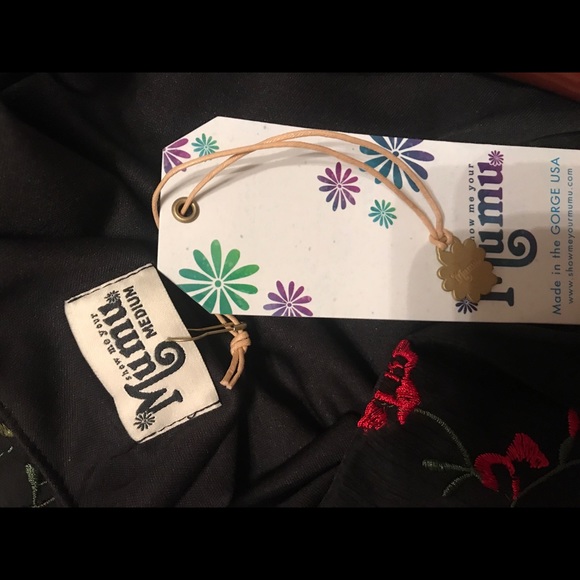 black embroidered dress - Picture 3 of 3